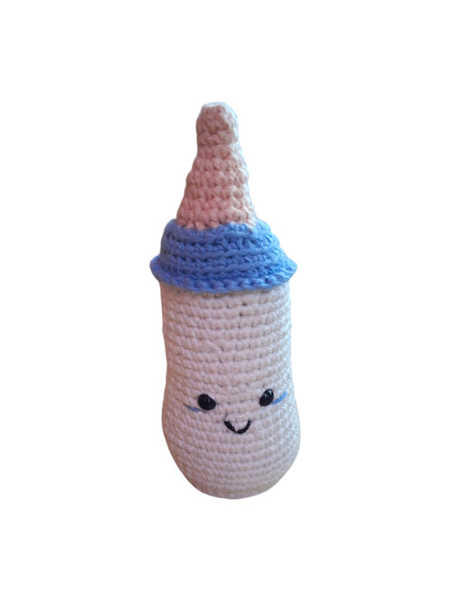 Biberon amigurumi crochet blanc rose et bleu fait main